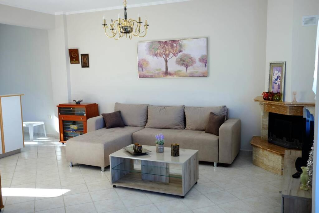 Petra'S House Villa Полихроно Екстериор снимка